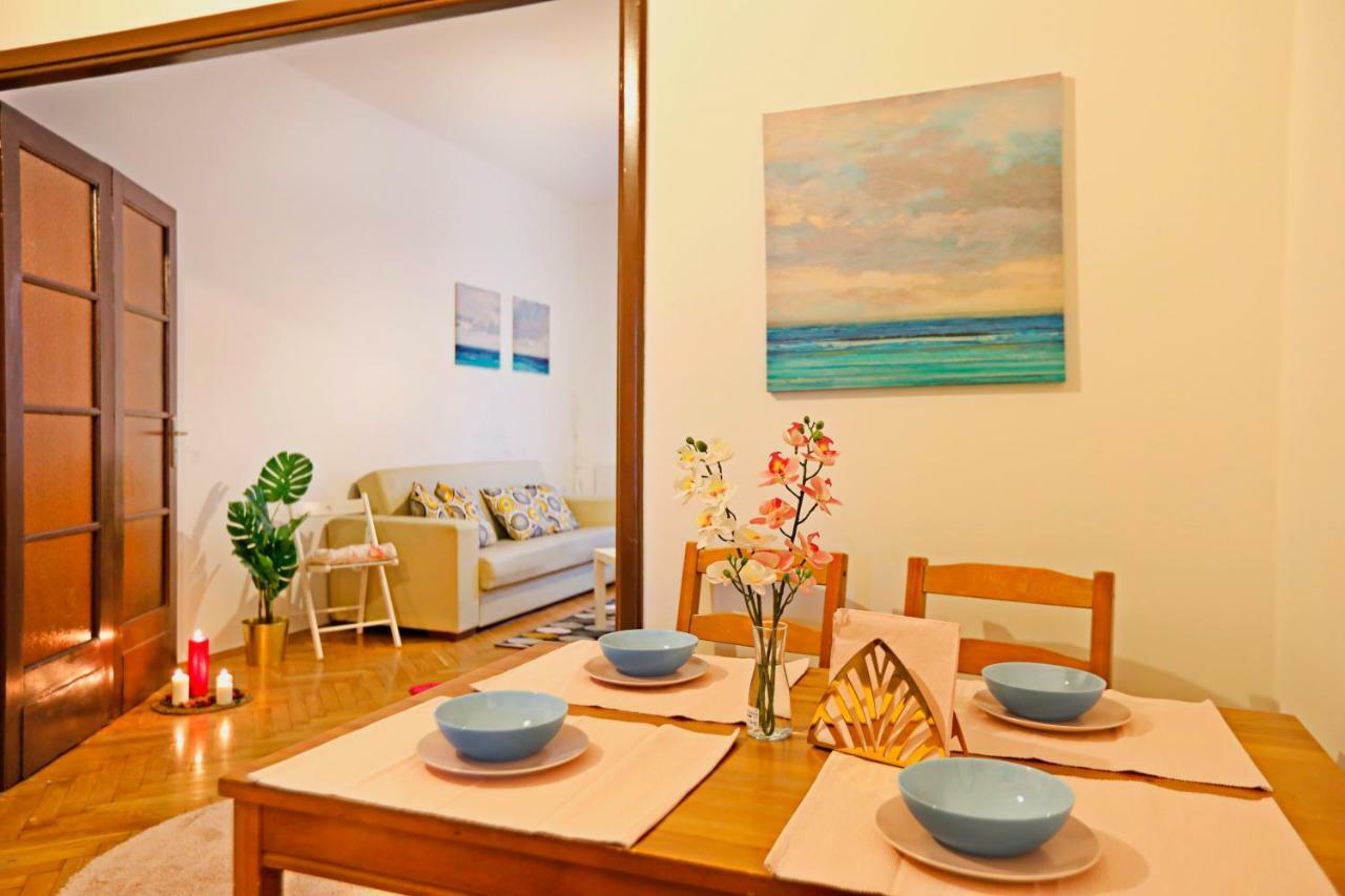 Big&Bright- Golden Apartments- Old Town Appartement *