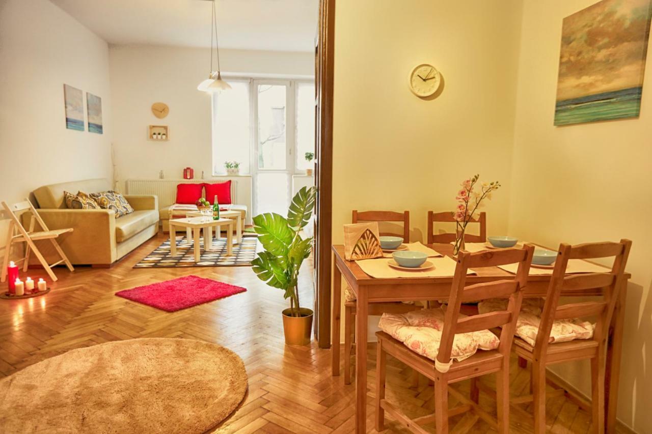 Big&Bright- Golden Apartments- Old Town Appartement